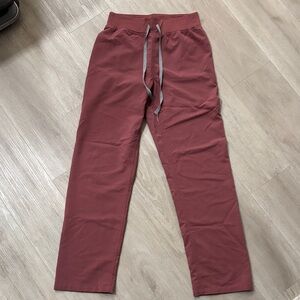 Figs Livingston Straight Leg Scrub pants